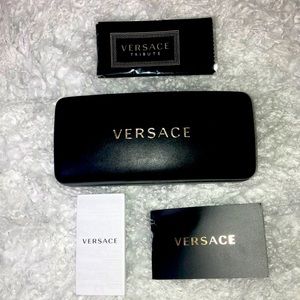 😎 Versace sunglasses case with paperwork